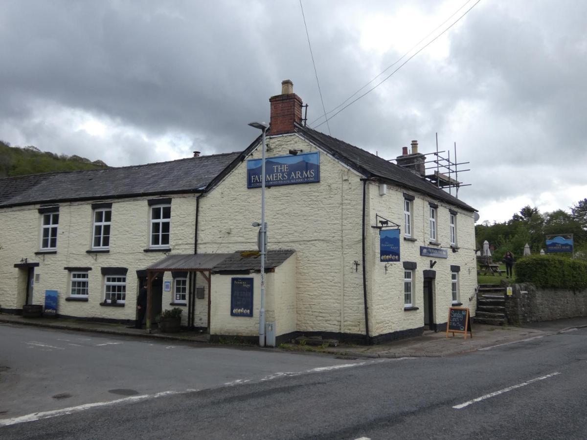 The Farmers Arms, Cwmdu Llanwddyn  Exterior foto